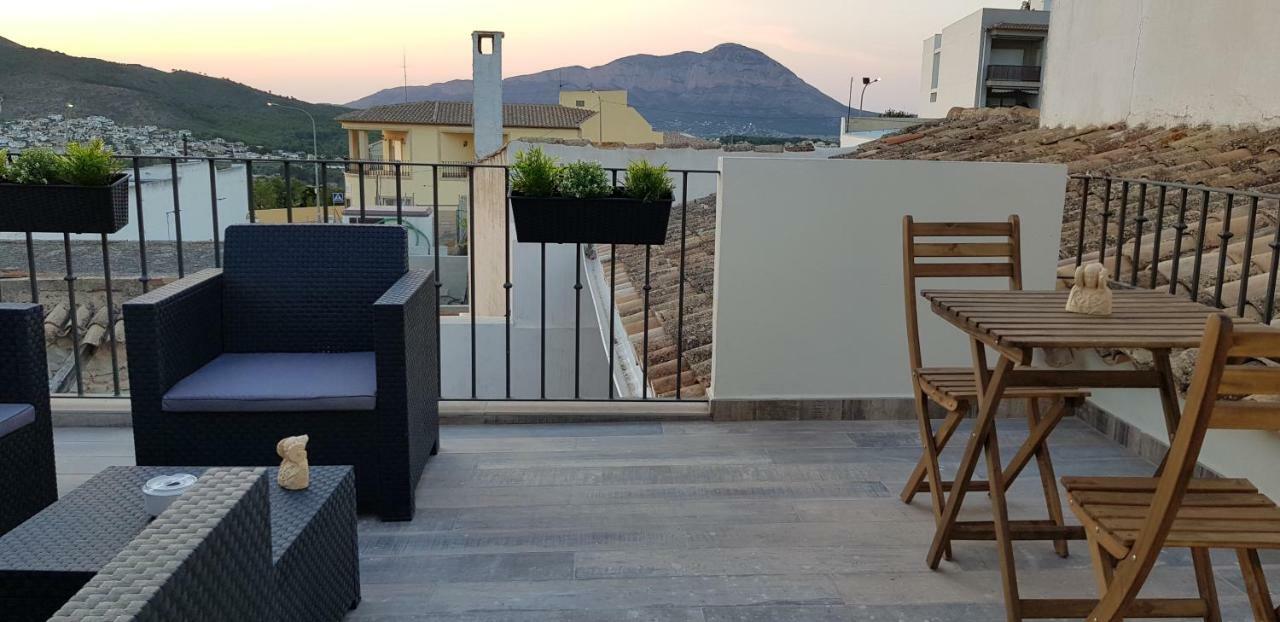 Homestay Casa Carol Benitachell